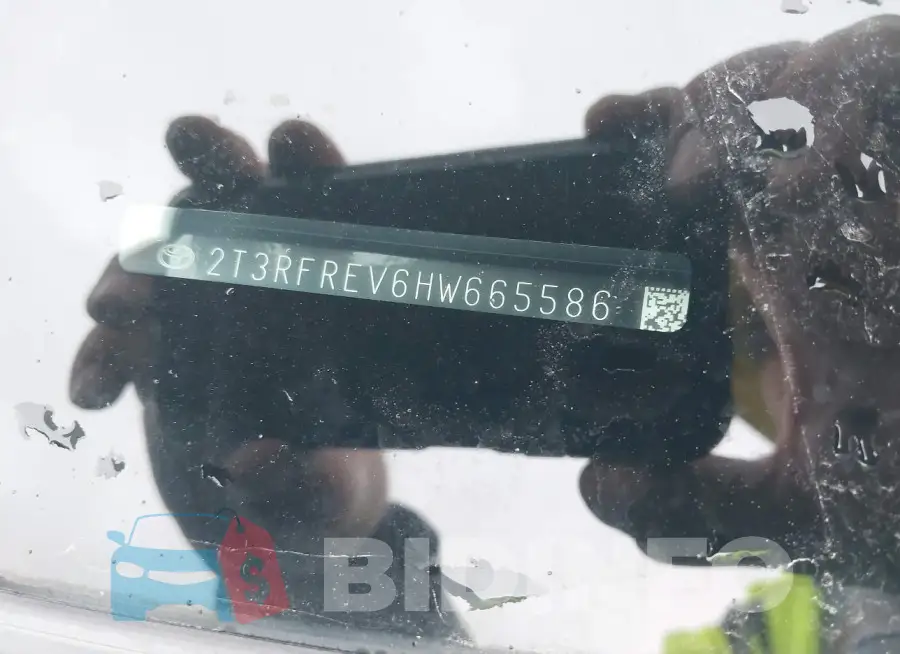 2T3RFREV6HW665586 Photo# 9