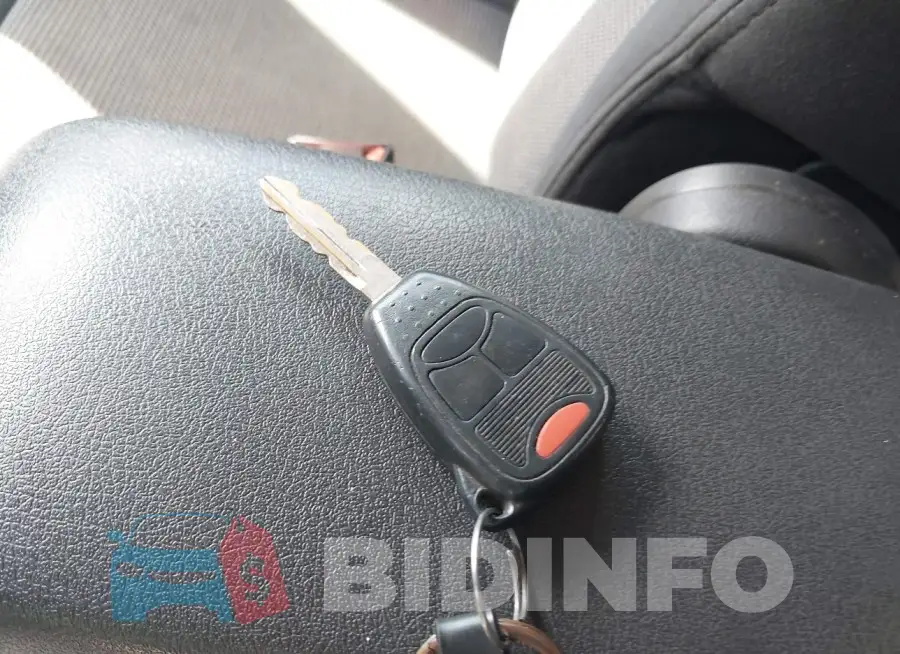 1C4NJPFB2ED744929 Photo# 11