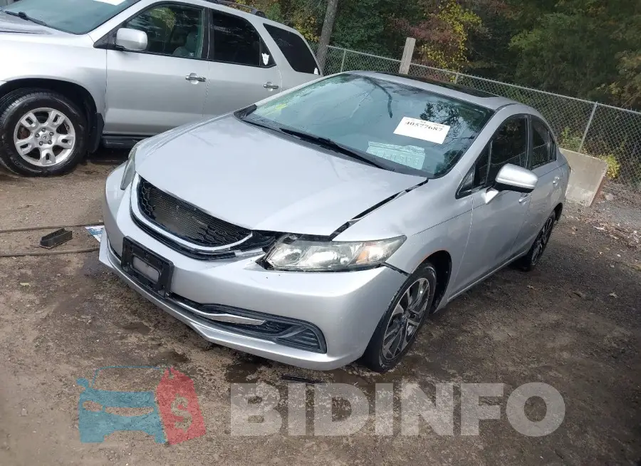 19XFB2F88FE002379 Photo# 2