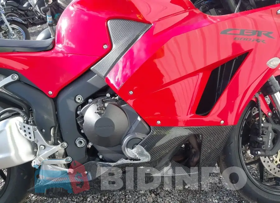 JH2PC4004EK700099 Photo# 8