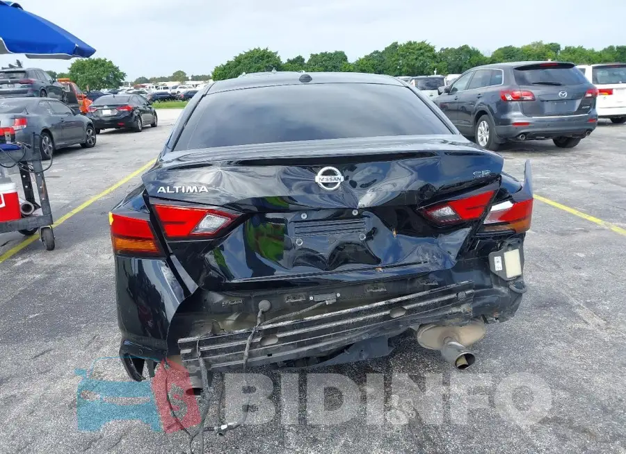 1N4BL4CV3LC131091 Photo# 17