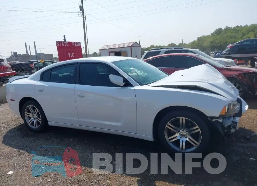2C3CDXHG5EH180482 Photo# 13