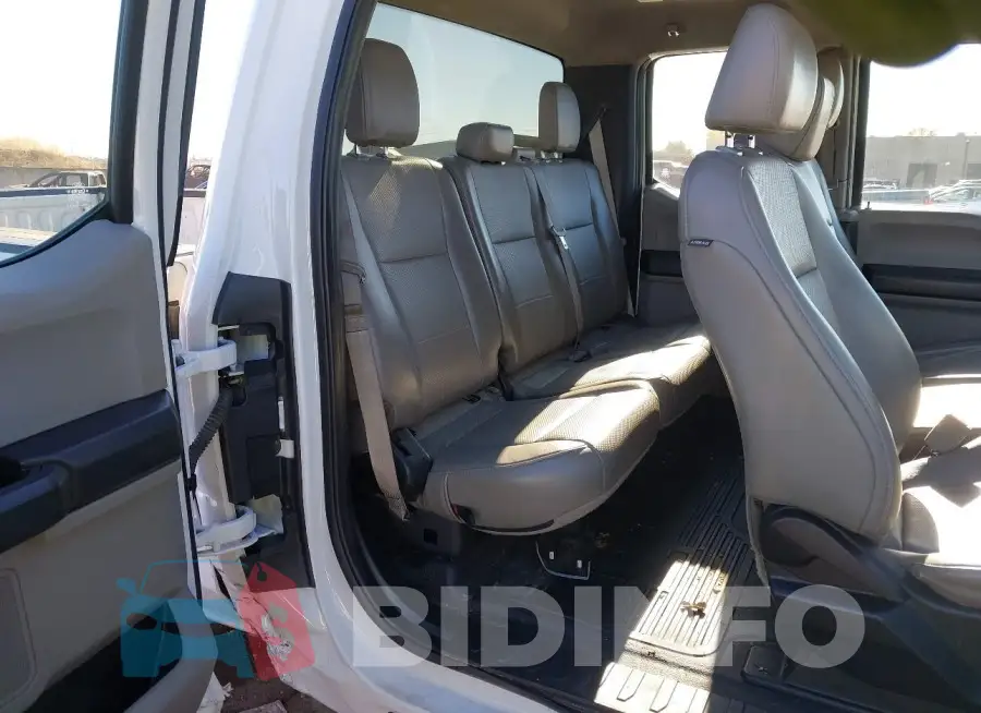 1FT7X2A63KEF83663 Photo# 8