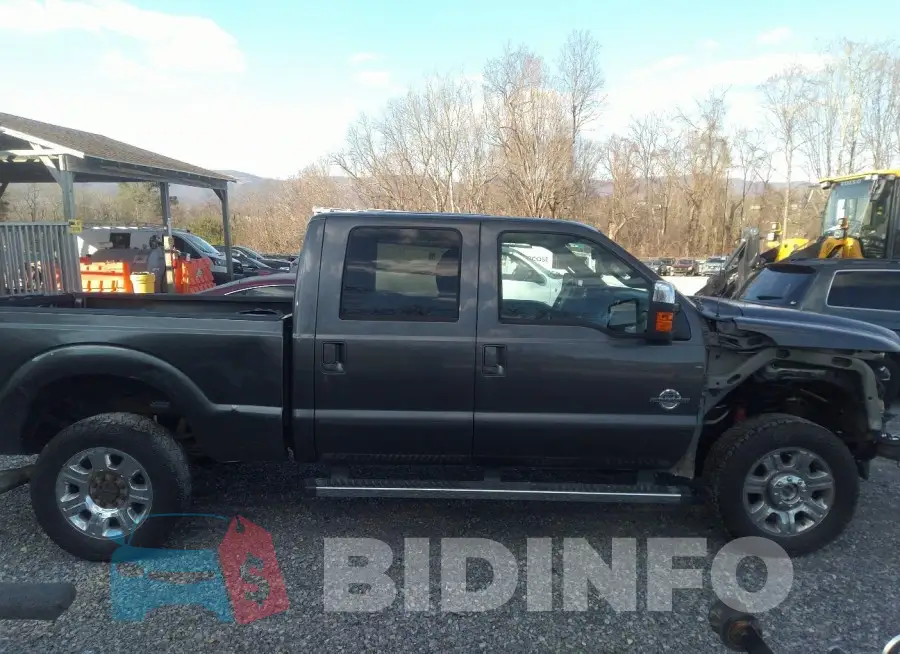 1FT8W3BT9FEA31723 Photo# 15