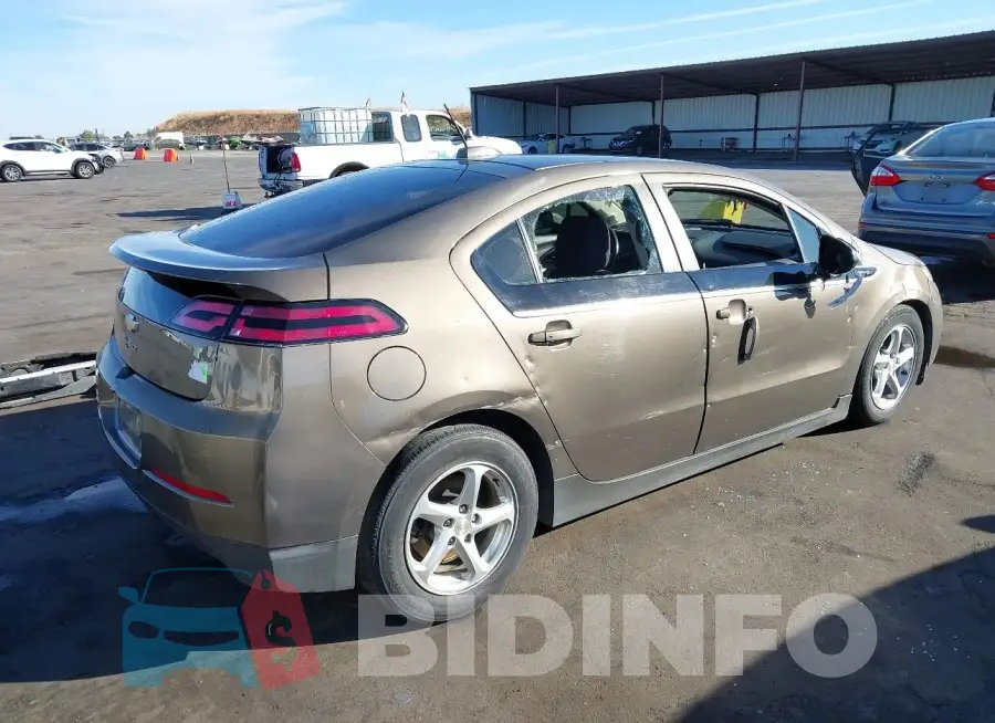 1G1RC6E44FU126708 Photo# 4