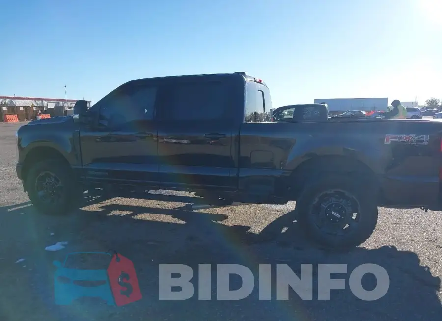 1FT8W2BT3PED78704 Photo# 14