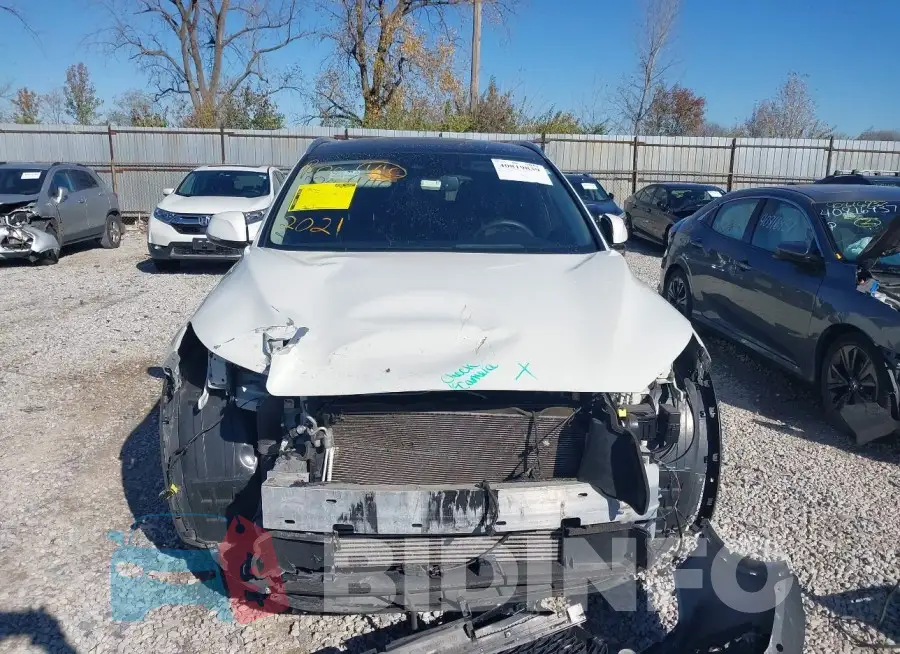 3PCAJ5CB8MF114475 Photo# 12