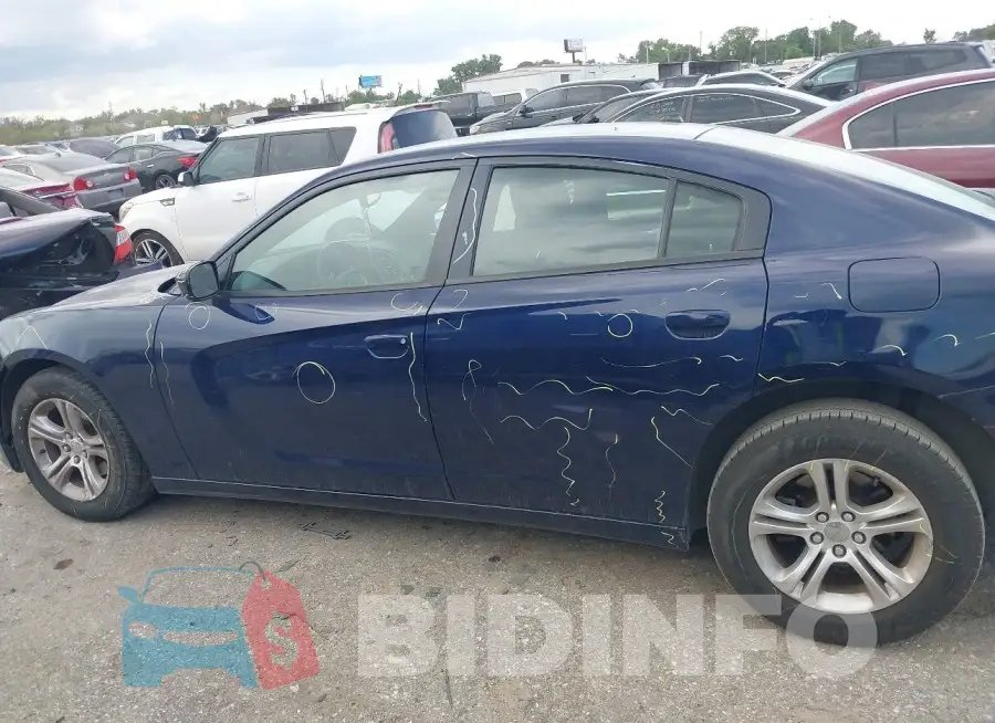 2C3CDXBG1FH748060 Photo# 13