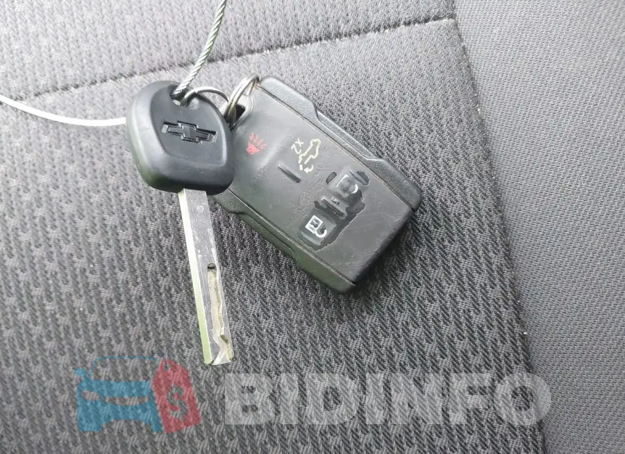 3GCPYAEH4KG158982 Photo# 11