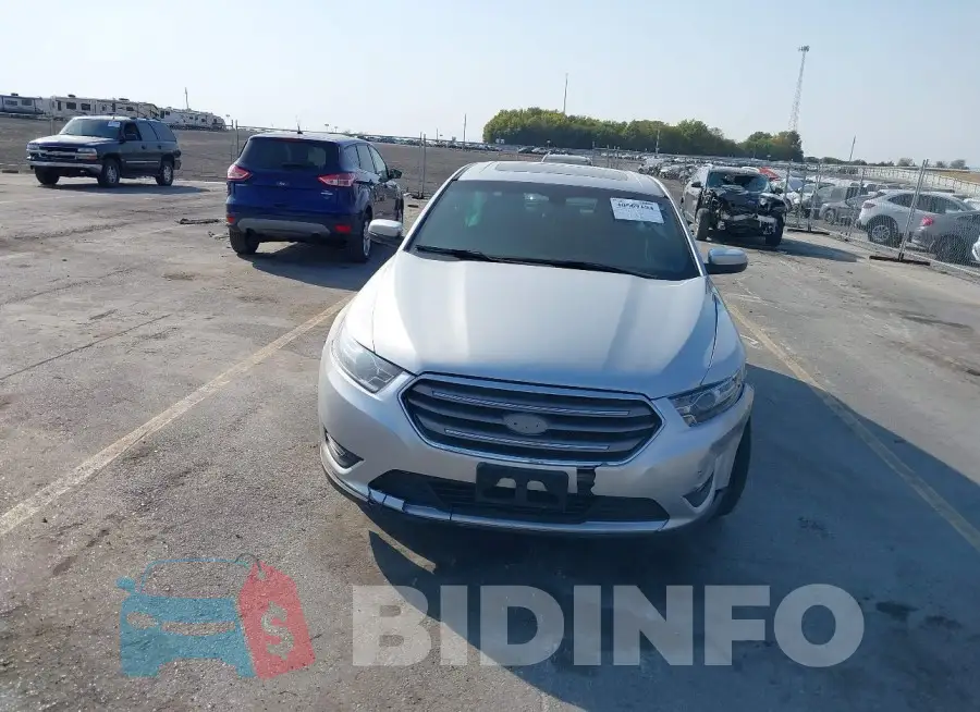 1FAHP2E86FG104250 Photo# 13