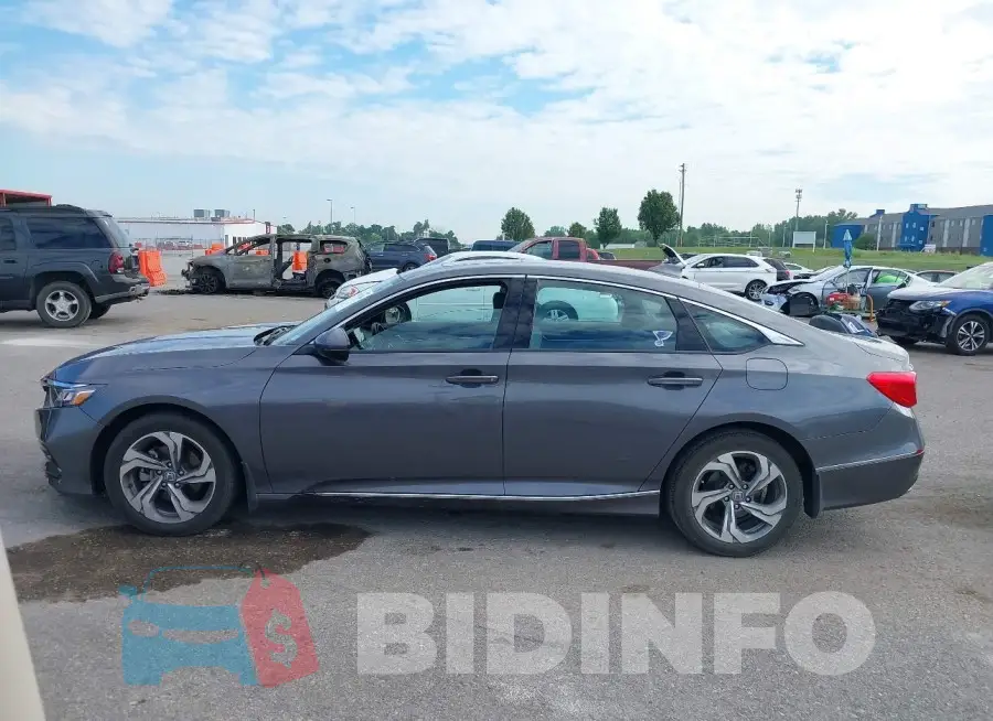 1HGCV1F52JA093172 Photo# 14