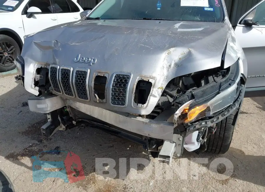 1C4PJLCB7KD285110 Photo# 6