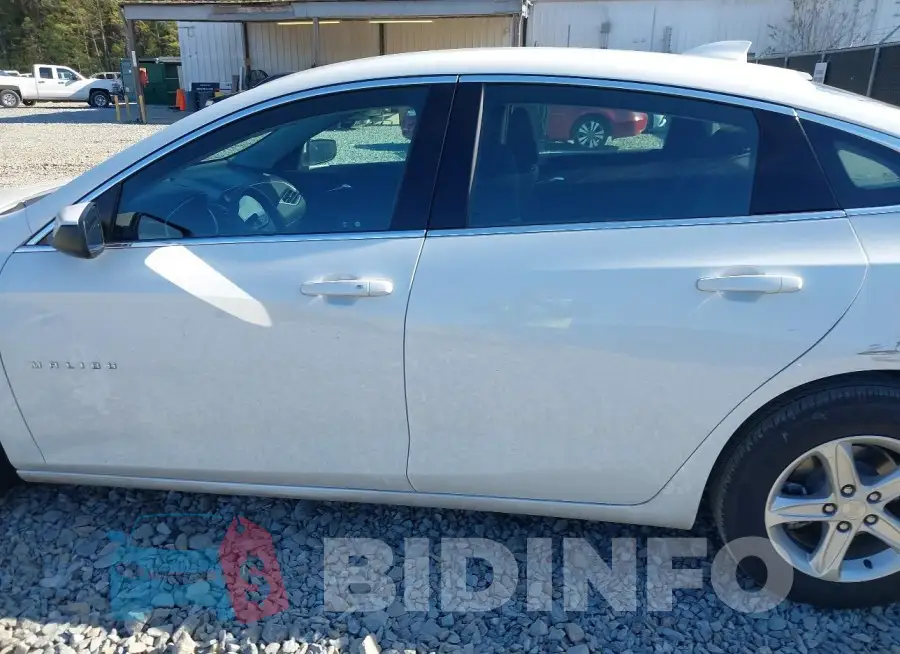 1G1ZD5ST3RF149988 Photo# 14