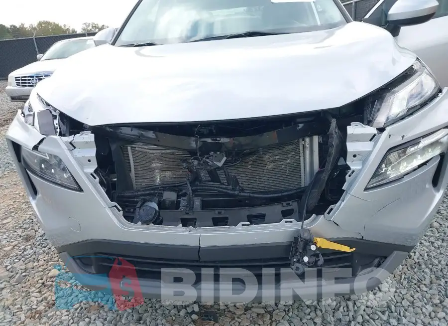 5N1BT3BA9PC814577 Photo# 6