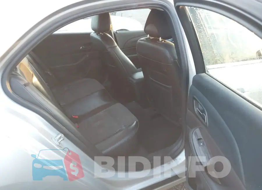 1G11D5SLXFF120593 Photo# 8