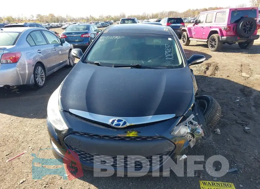 KMHEC4A48EA108787 Photo# 12