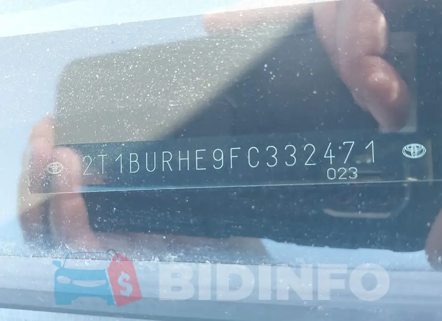 2T1BURHE9FC332471 Photo# 9