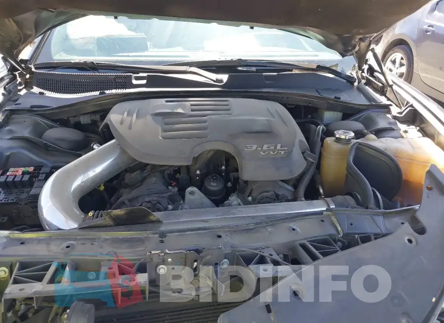 2C3CDXJG5JH307865 Photo# 10