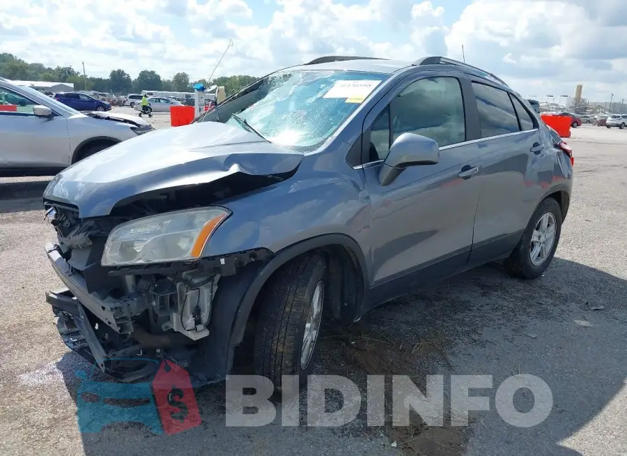 KL7CJLSB3FB086425 Photo# 2