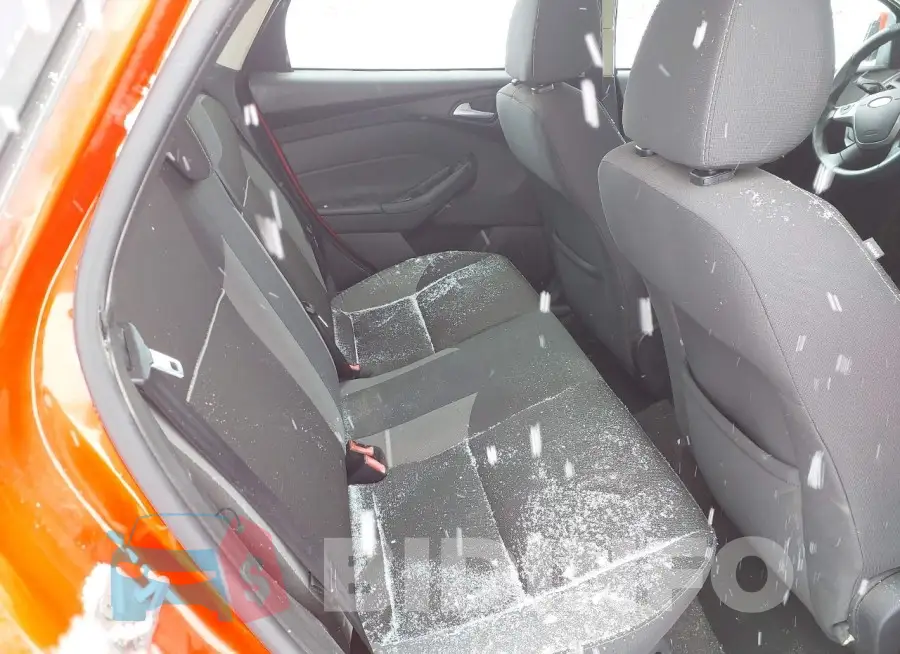 1FADP3F24EL120824 Photo# 8