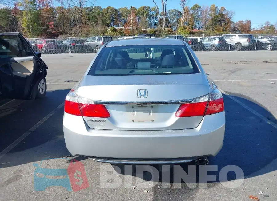 1HGCR2F30EA204817 Photo# 16