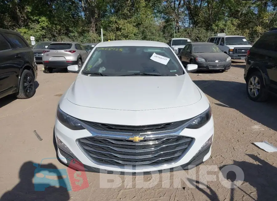 1G1ZD5ST6NF123721 Photo# 12