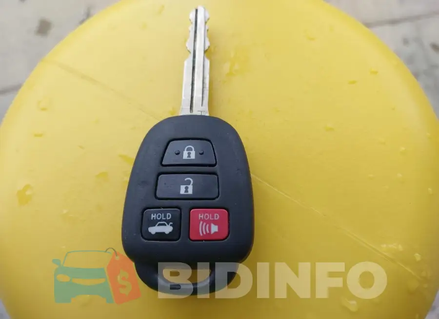 4T4BF1FKXGR563521 Photo# 11