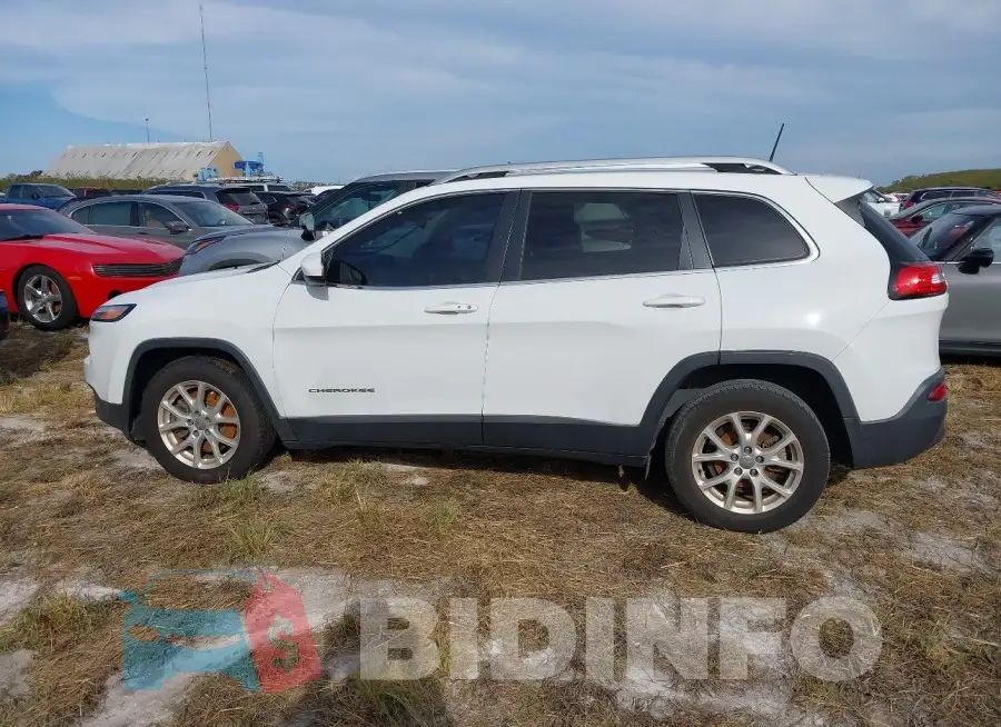 1C4PJLLB2JD519796 Photo# 14