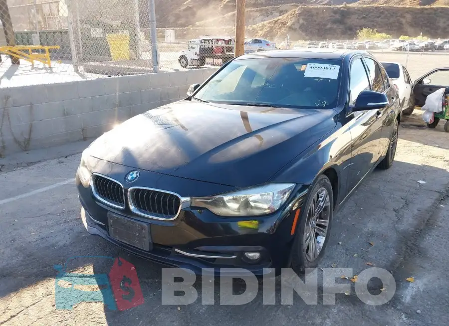 WBA8E9C58GK645975 Photo# 2