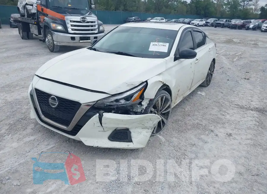 1N4BL4CV6KC114803 Photo# 2