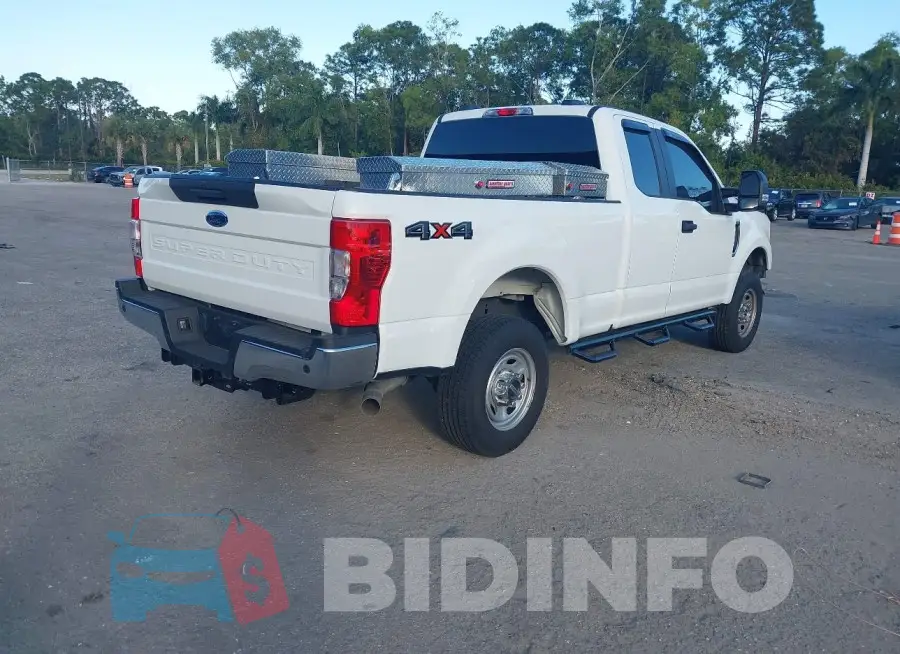 1FT7X2B60NEF28221 Photo# 4