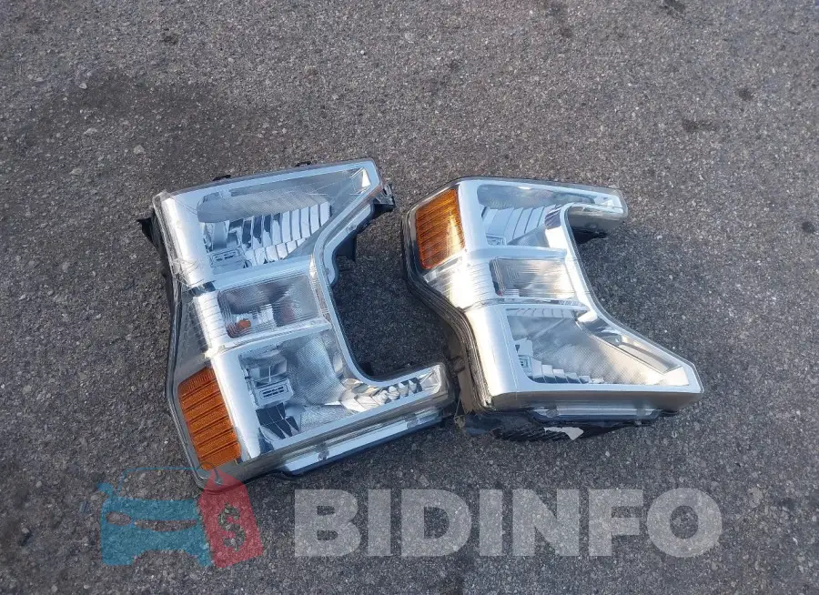 1FT7X2B60NEF28221 Photo# 12