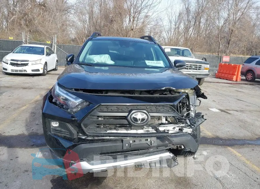 2T3J1RFV4RW460747 Photo# 12