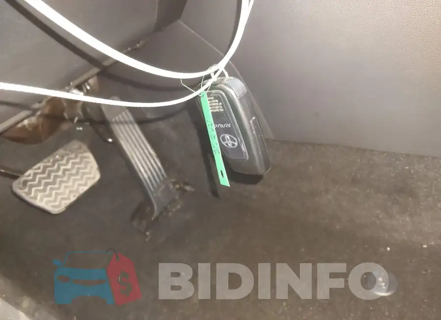 4T3D6RFV0RU145040 Photo# 11