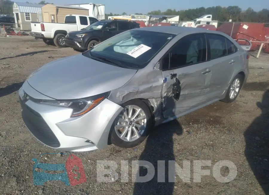 5YFB4MDE9RP102412 Photo# 2