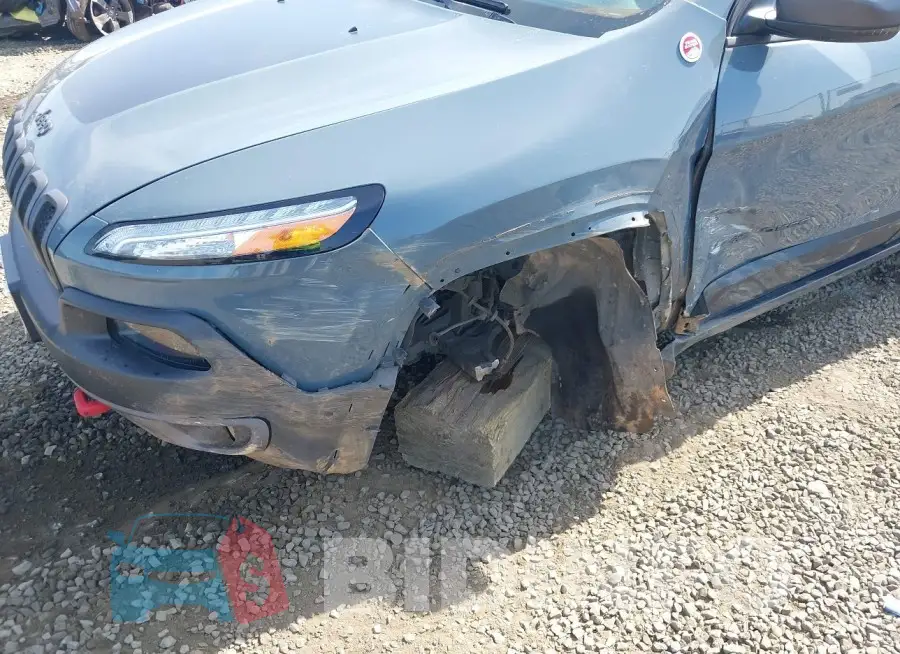 1C4PJMBS2FW681012 Photo# 6