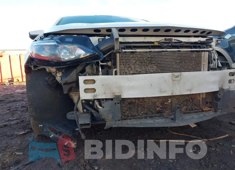 1G1ZD5ST2KF142911 Photo# 19