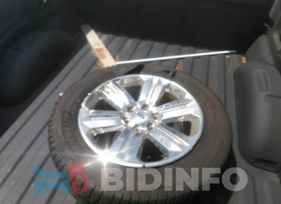 1FTEW1E46KFD10840 Photo# 12