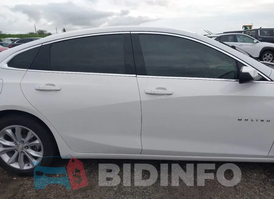 1G1ZD5ST4PF117970 Photo# 13