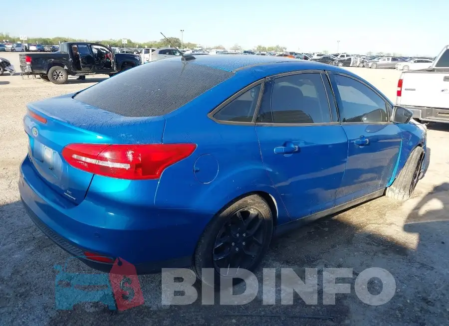 1FADP3F22GL386748 Photo# 4