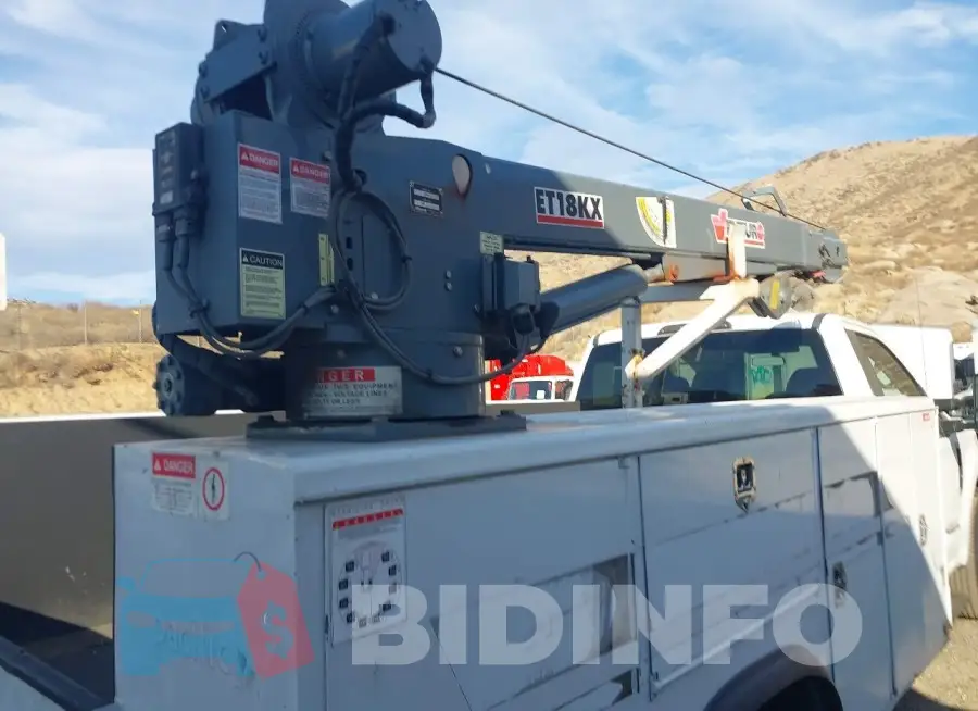 1FDRF3G66JEC68374 Photo# 18