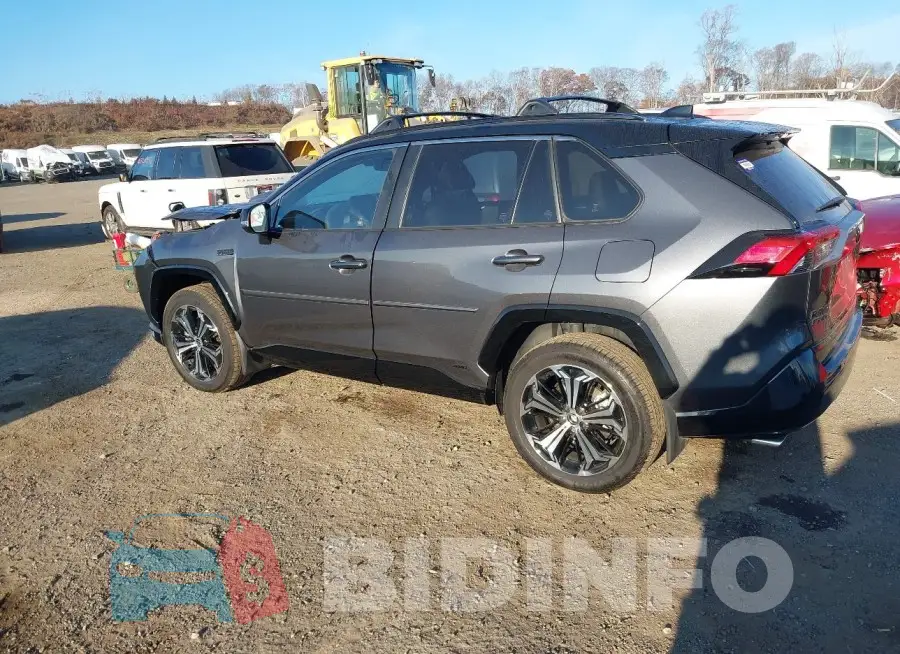 JTMFB3FV1PD141168 Photo# 3
