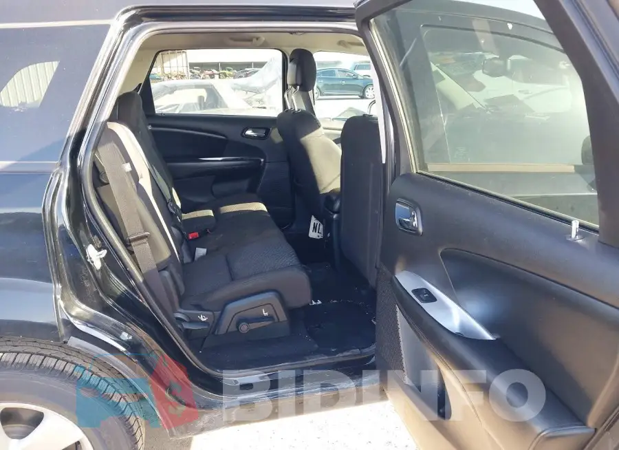 3C4PDCAB7GT128317 Photo# 8