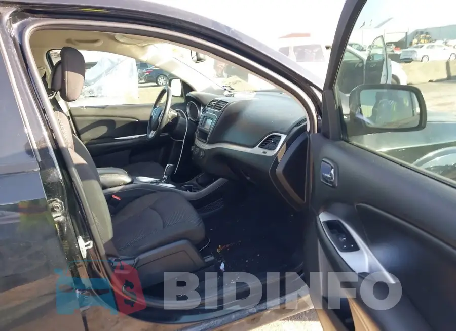 3C4PDCAB7GT128317 Photo# 5
