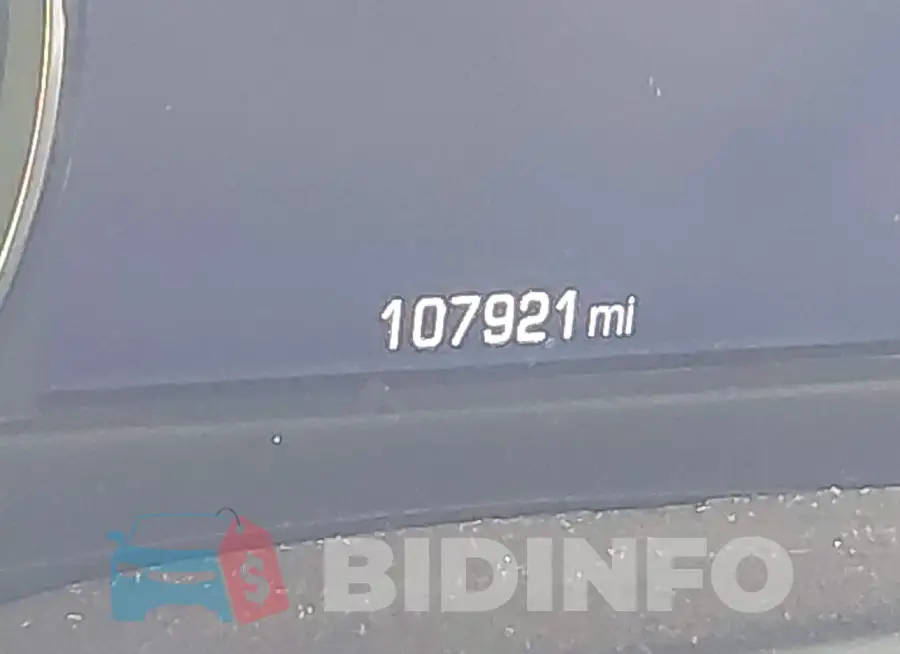 1GNSCBKC8LR242173 Photo# 14