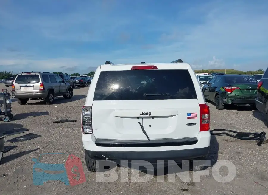 1C4NJPBAXFD397865 Photo# 17