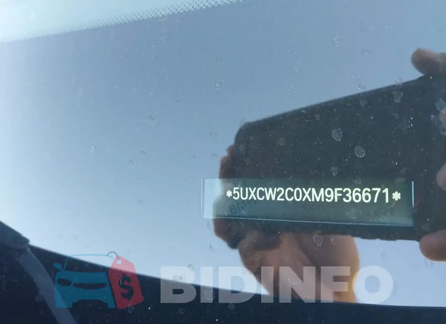 5UXCW2C0XM9F36671 Photo# 18