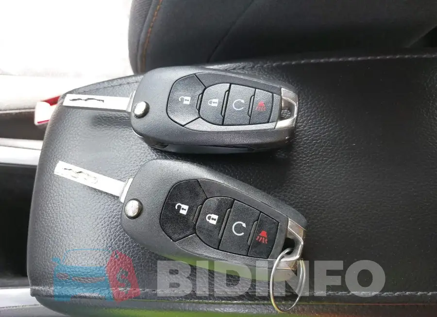 1G1BC5SM4K7109772 Photo# 11