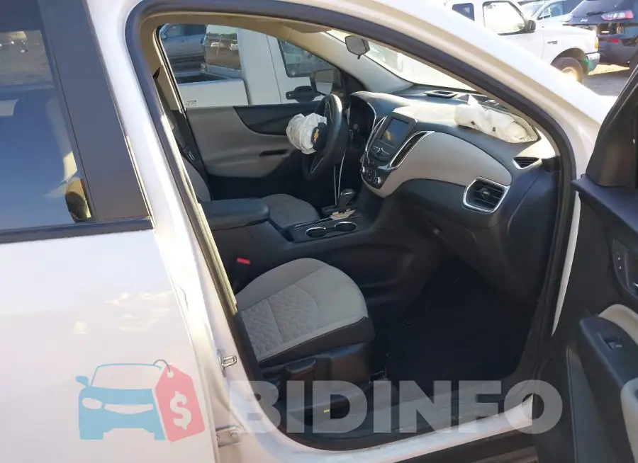 3GNAXHEV4MS179104 Photo# 5