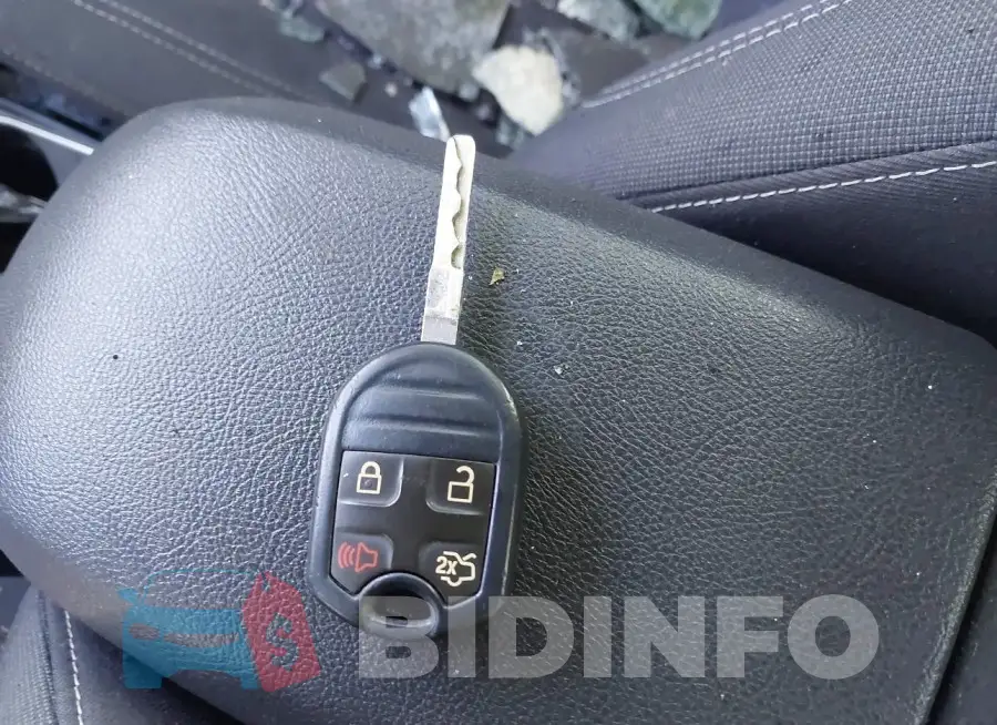 3FADP4BJXKM105421 Photo# 11